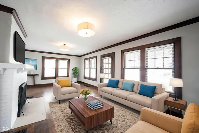 $1,450 | 4905 Broadway Street, Indianapolis, IN 46205