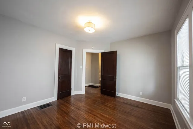 $1,450 | 4905 Broadway Street, Indianapolis, IN 46205