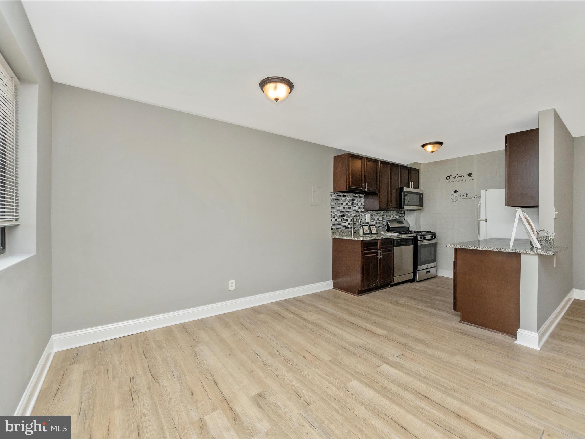 8601 Manchester Road, Unit 417 Silver Spring, MD 20901 - Photo 15 of 51 Dining Area