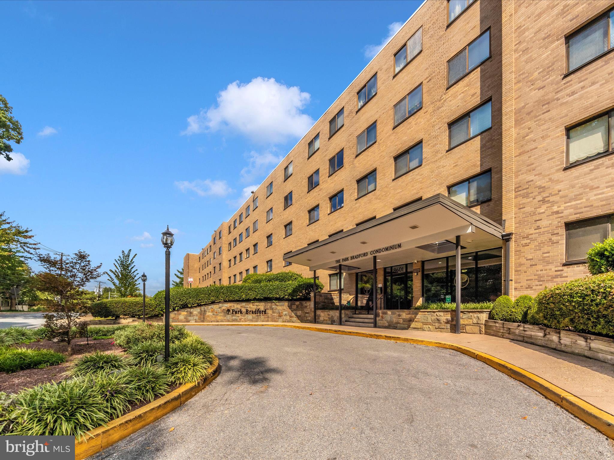 8601 Manchester Road, Unit 417 Silver Spring, MD 20901 - Photo 2 of 51 Exterior Front
