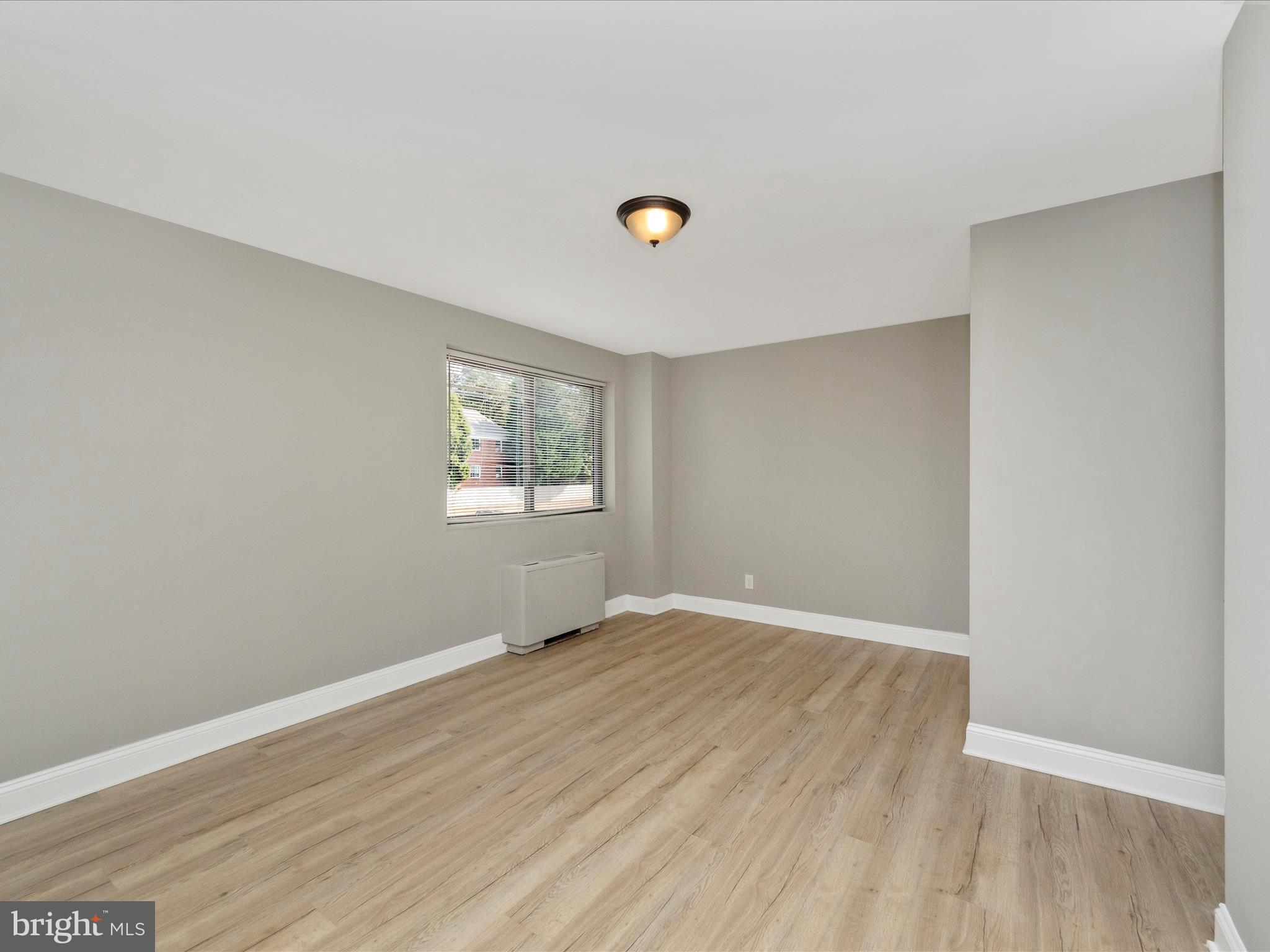 8601 Manchester Road, Unit 417 Silver Spring, MD 20901 - Photo 27 of 51 Primary Bedroom