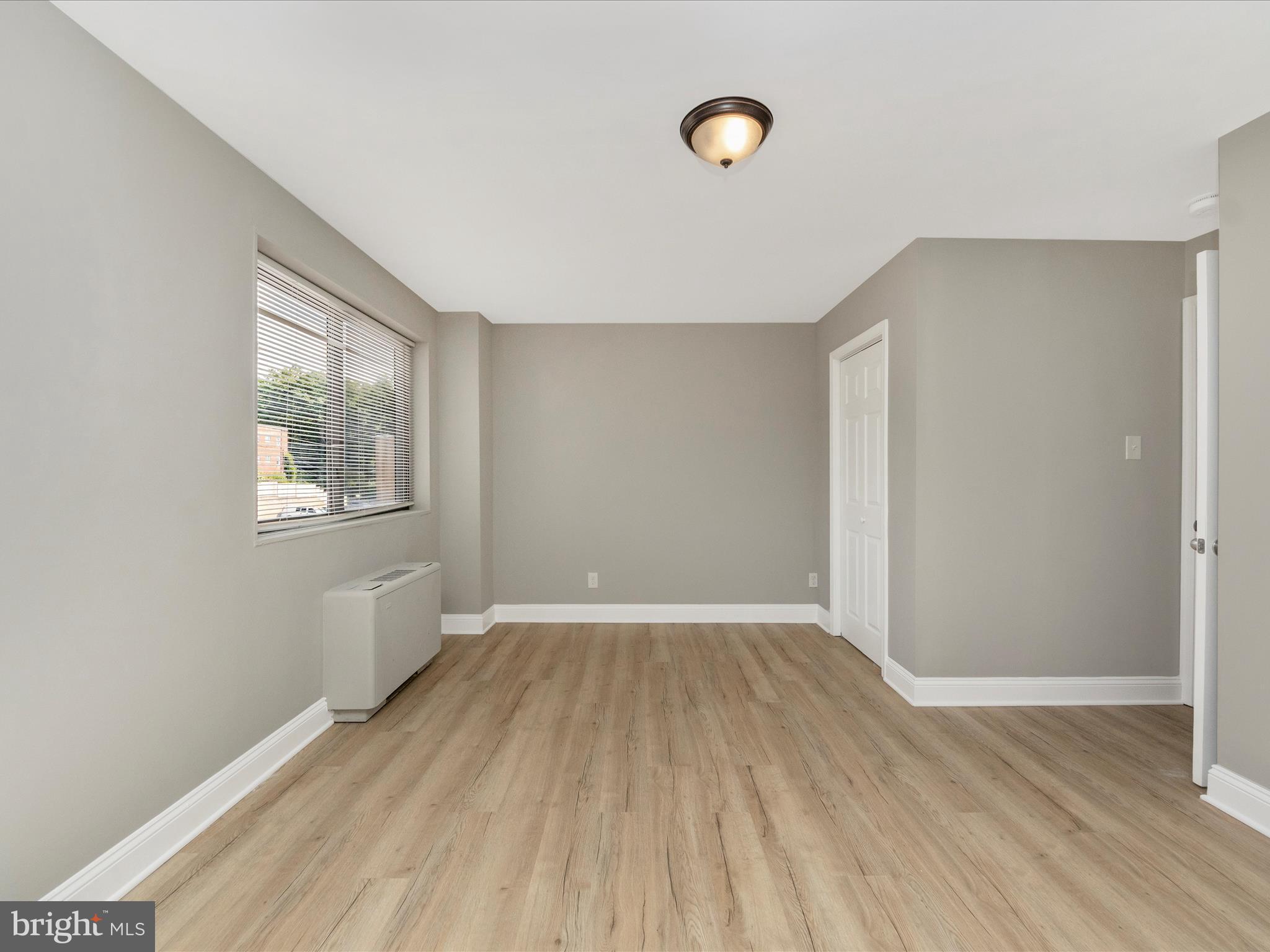 8601 Manchester Road, Unit 417 Silver Spring, MD 20901 - Photo 28 of 51 Primary Bedroom