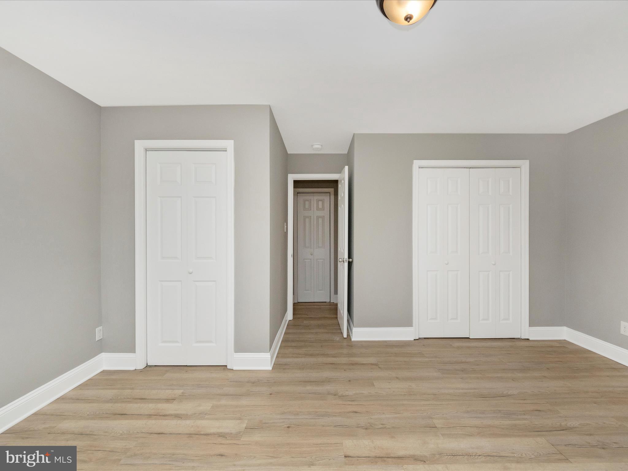 8601 Manchester Road, Unit 417 Silver Spring, MD 20901 - Photo 30 of 51 Primary Bedroom