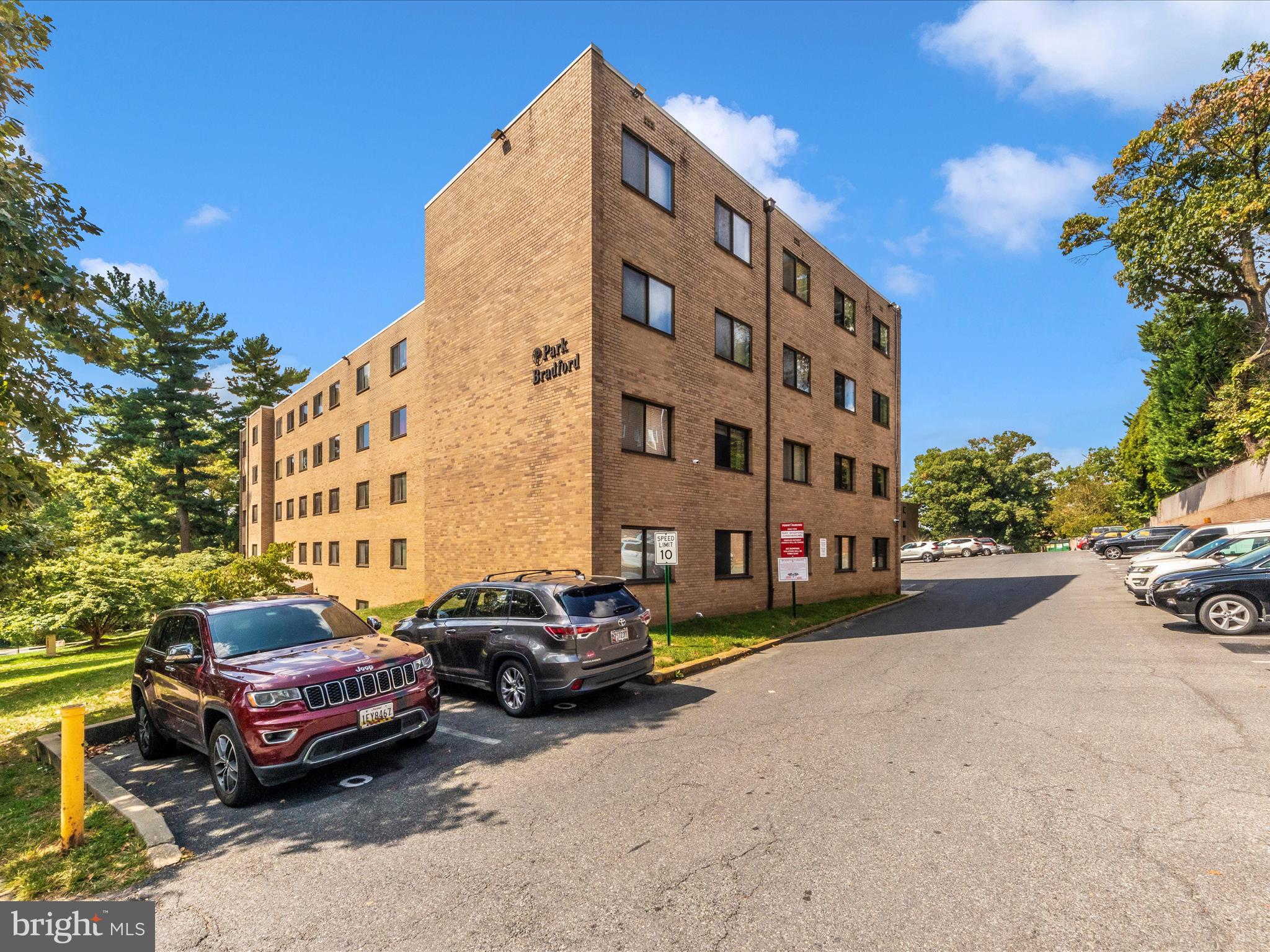 8601 Manchester Road, Unit 417 Silver Spring, MD 20901 - Photo 46 of 51 Exterior Back