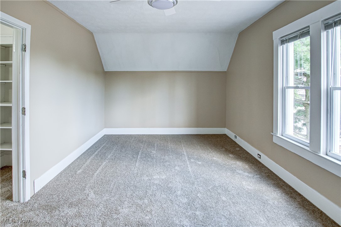 3877 Riveredge Road Cleveland, OH 44111 - Photo 18 of 27 2nd Floor Bedroom