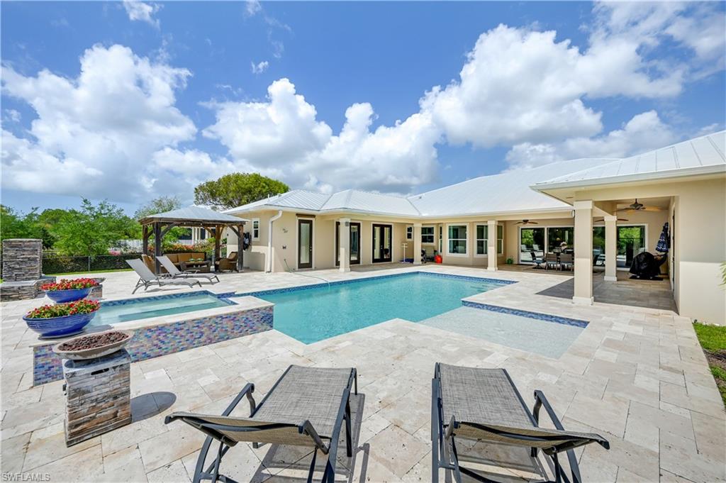 3280 Collingtree Court Naples, FL 34105 - Photo 1 of 20 Gallery Image 1