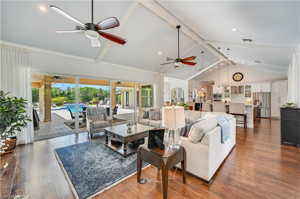 3280 Collingtree Court Naples, FL 34105 - Photo 3 of 20 Gallery Image 3