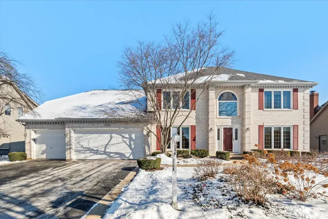 $750,000 | 3720 Mandeville Lane, Naperville, IL 60564