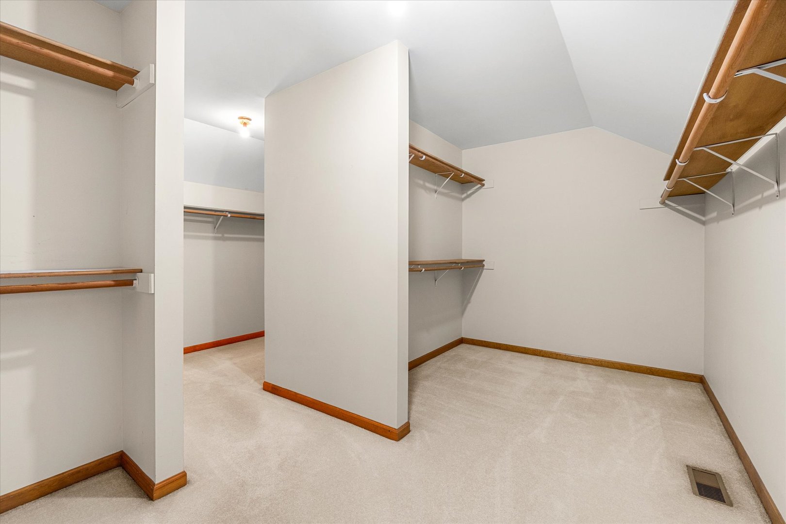 3720 Mandeville Lane Naperville, IL 60564 - Photo 21 of 49