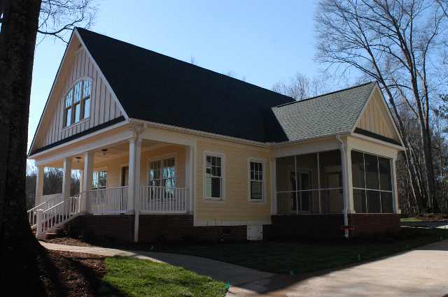 18 Oleander Drive, Unit STONEBRIDGE AT RANKIN'S L Anderson, SC 29621 - Photo 1 of 9
