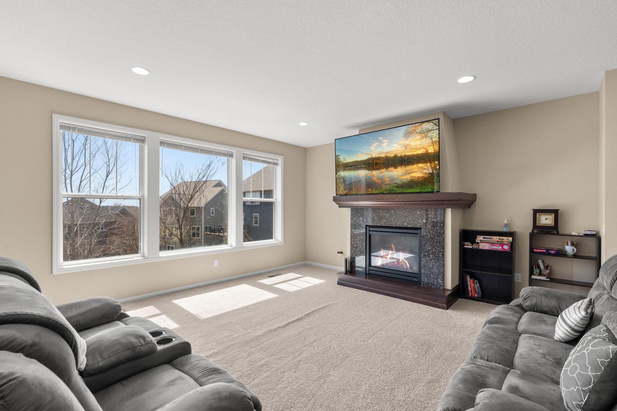 1334 76th Street West Inver Grove Heights, MN 55077 - Photo 17 of 95