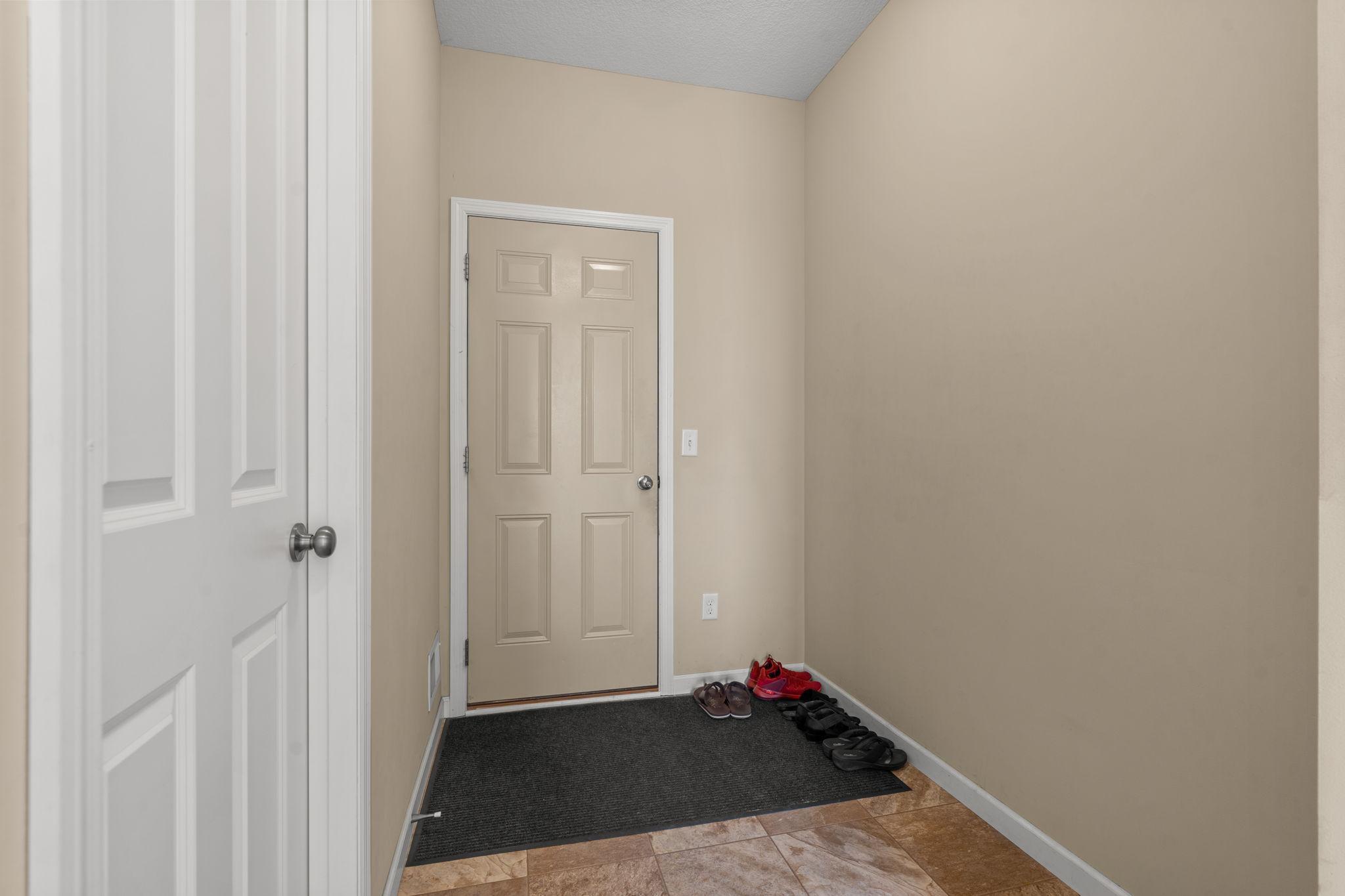 1334 76th Street West Inver Grove Heights, MN 55077 - Photo 32 of 95