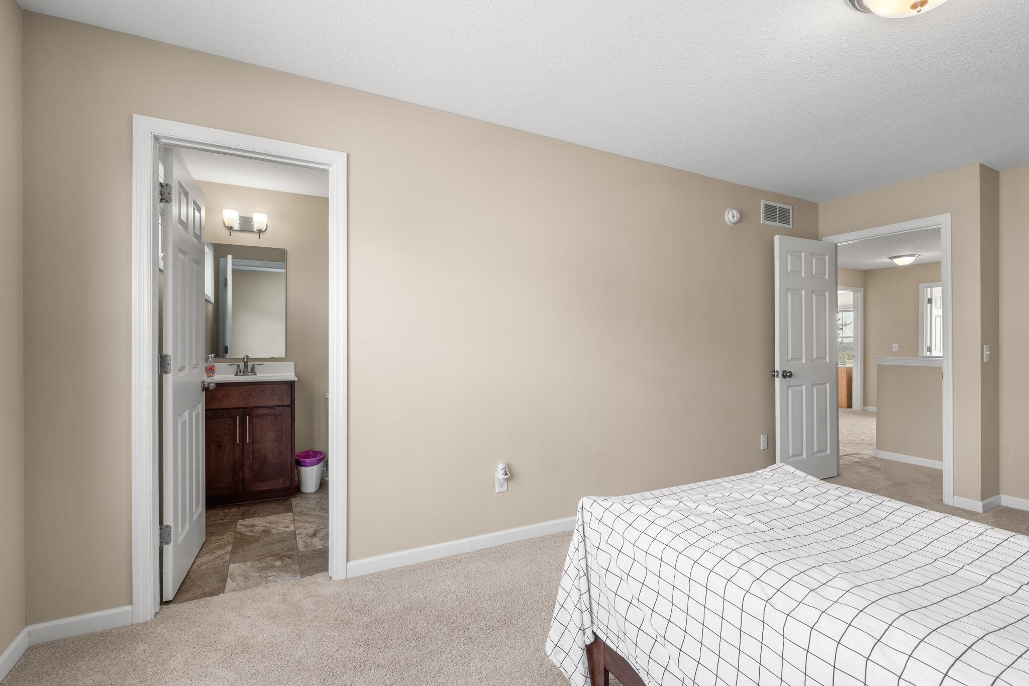 1334 76th Street West Inver Grove Heights, MN 55077 - Photo 54 of 95