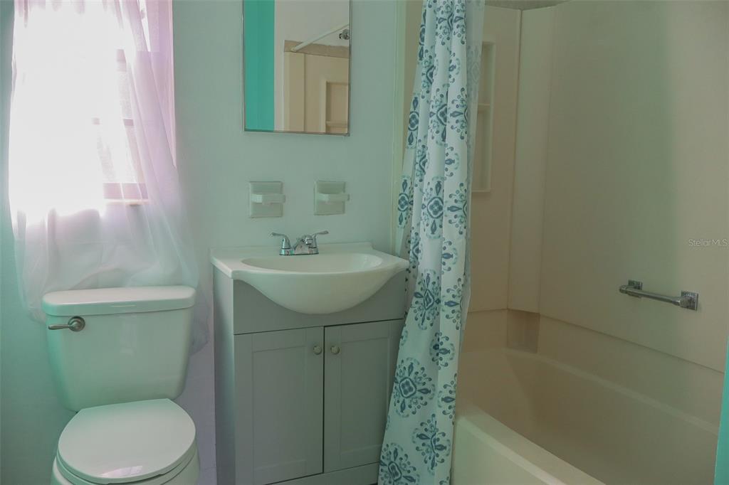 2708 Dixie Road Lakeland, FL 33801 - Photo 17 of 35