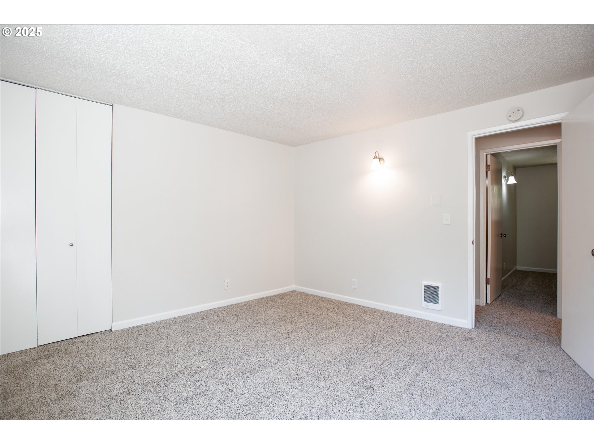 1200 Northeast Territorial Road, Unit 93 Canby, OR 97013 - Photo 21 of 36 a view of an empty room