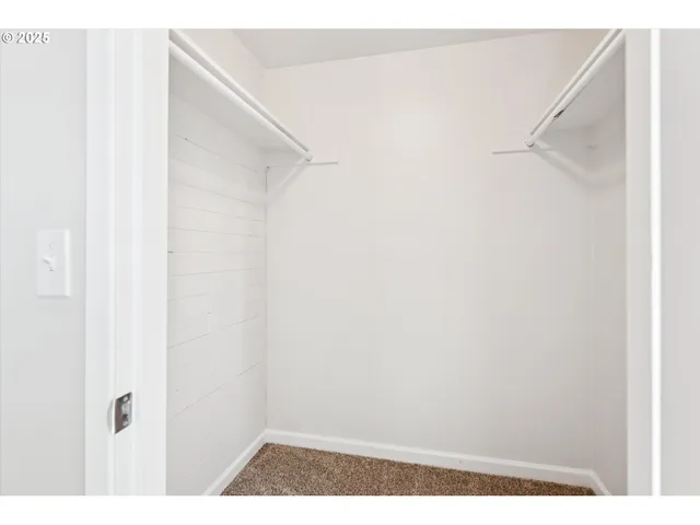 a picture of a bathroom