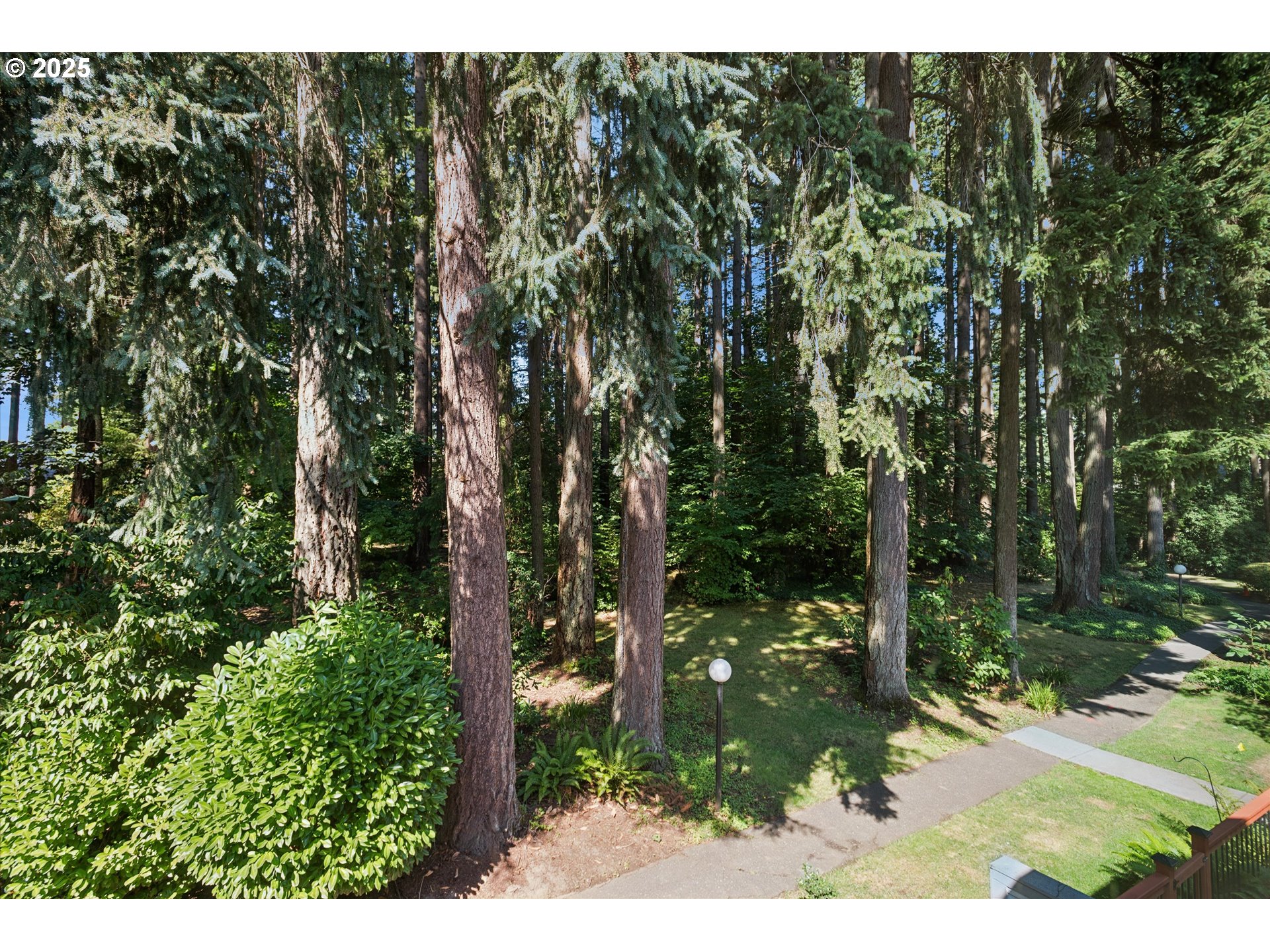 1200 Northeast Territorial Road, Unit 93 Canby, OR 97013 - Photo 30 of 36 a view of outdoor space and garden