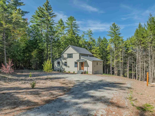 $679,000 | 93 Waterthorn Road, Thornton, NH 03285