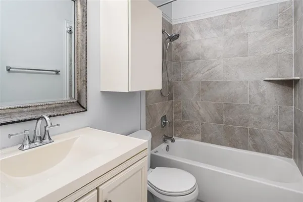 $2,400 | 8406 Willowbrook Drive, Rowlett, TX 75088