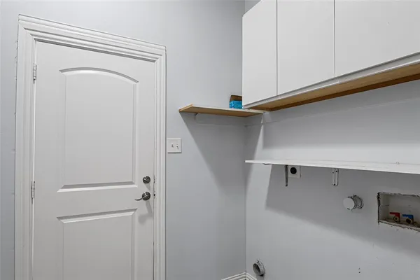 $2,400 | 8406 Willowbrook Drive, Rowlett, TX 75088