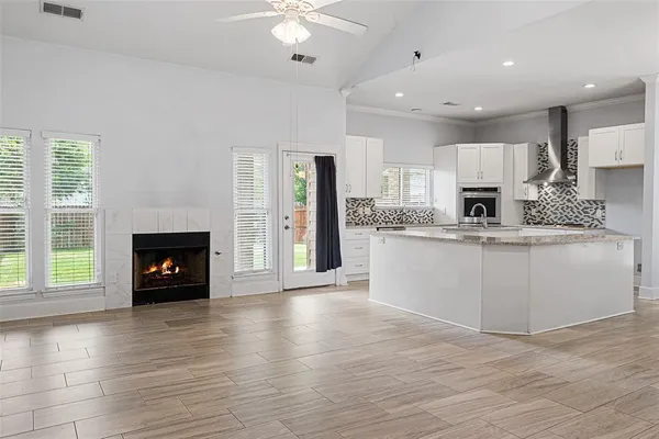 $2,400 | 8406 Willowbrook Drive, Rowlett, TX 75088