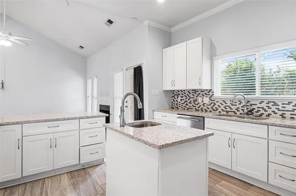 $2,400 | 8406 Willowbrook Drive, Rowlett, TX 75088