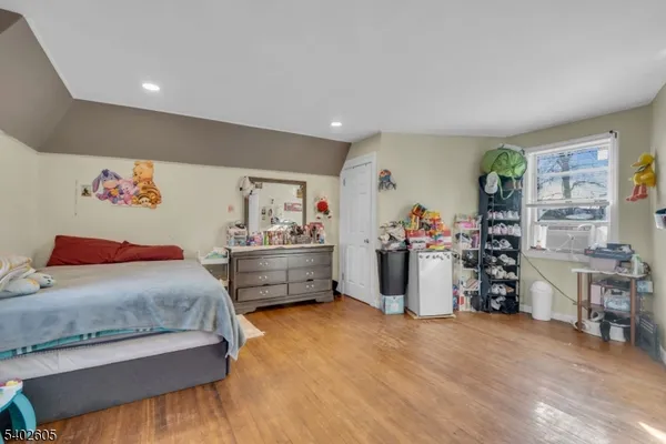 $725,000 | 297 Hamilton Place, Hackensack, NJ 07601