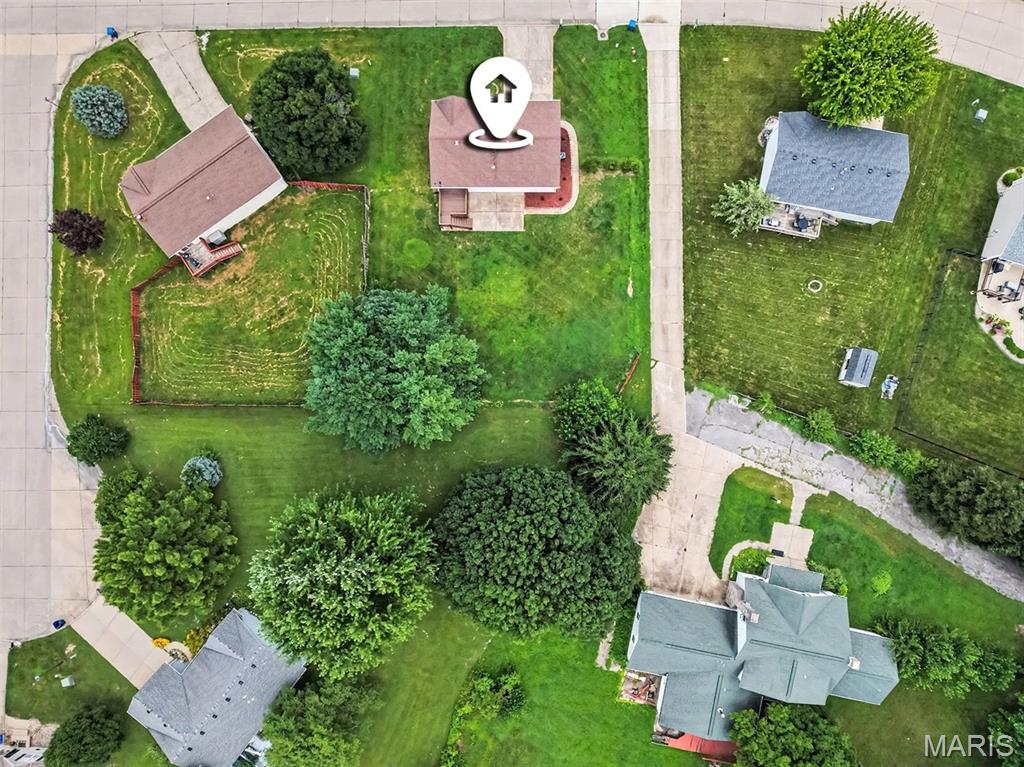 700 Copper Line Road Maryville, IL 62062 - Photo 43 of 45 Gallery Image 43