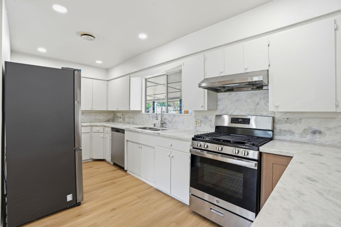 830 Morgan Lane Rio Vista, CA 94571 - Photo 18 of 30 Gallery Image 18
