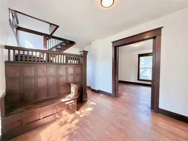 $2,000 | 517 West Hull Street, Denison, TX 75020