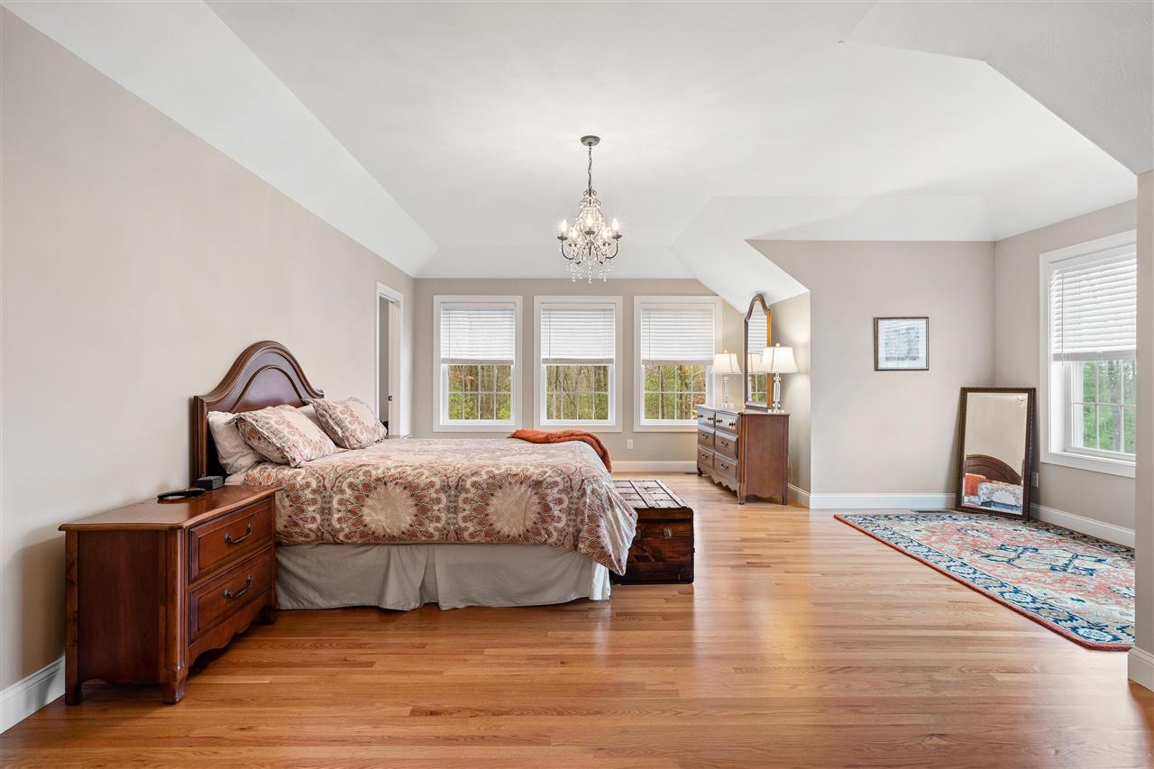 91 Drummer Road Pelham, NH 03076 - Photo 25 of 38 Gallery Image 25