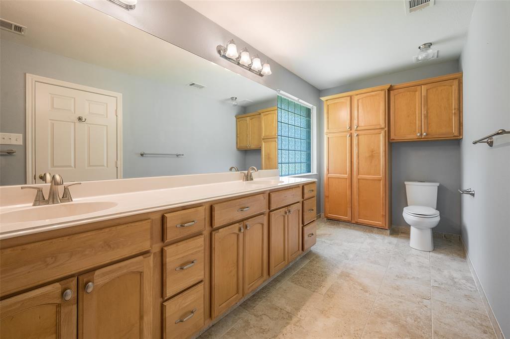 109 Castlewood Road Enchanted Oaks, TX 75156 - Photo 17 of 33