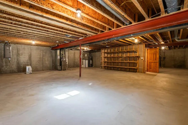 $475,000 | 3402 Turnberry Oak Drive, Waukesha, WI 53188