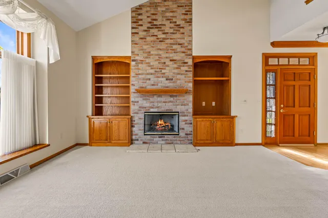 $499,000 | 3402 Turnberry Oak Drive, Waukesha, WI 53188