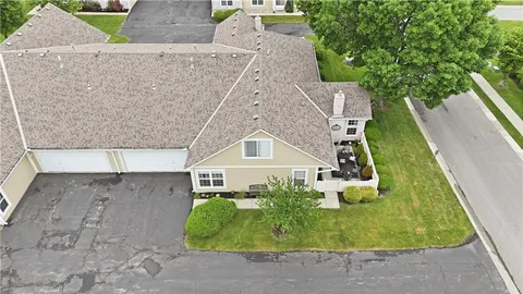 $345,000 | 11320 South Pflumm Road, Olathe, KS 66215