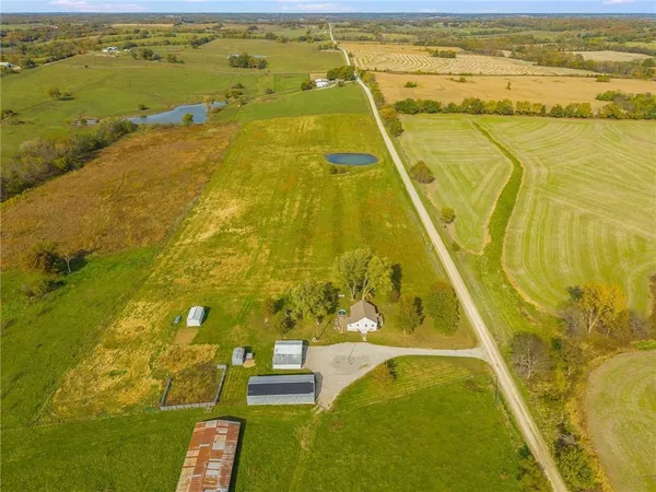 $425,000 | 17515 Cr 201 Route, Unit RURAL, Bogard, MO 64622