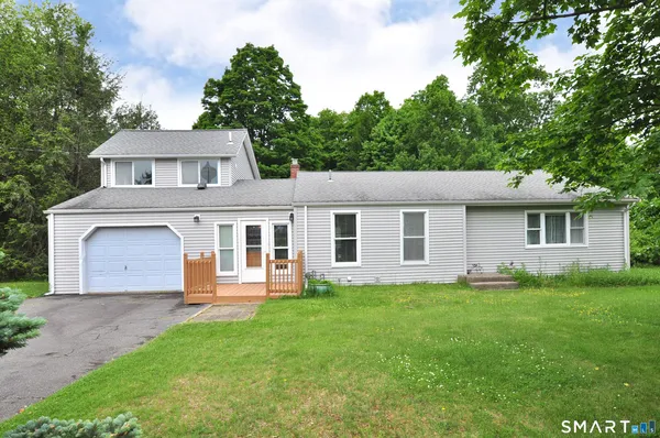 $459,900 | 16 Ellen Drive, Farmington, CT 06032