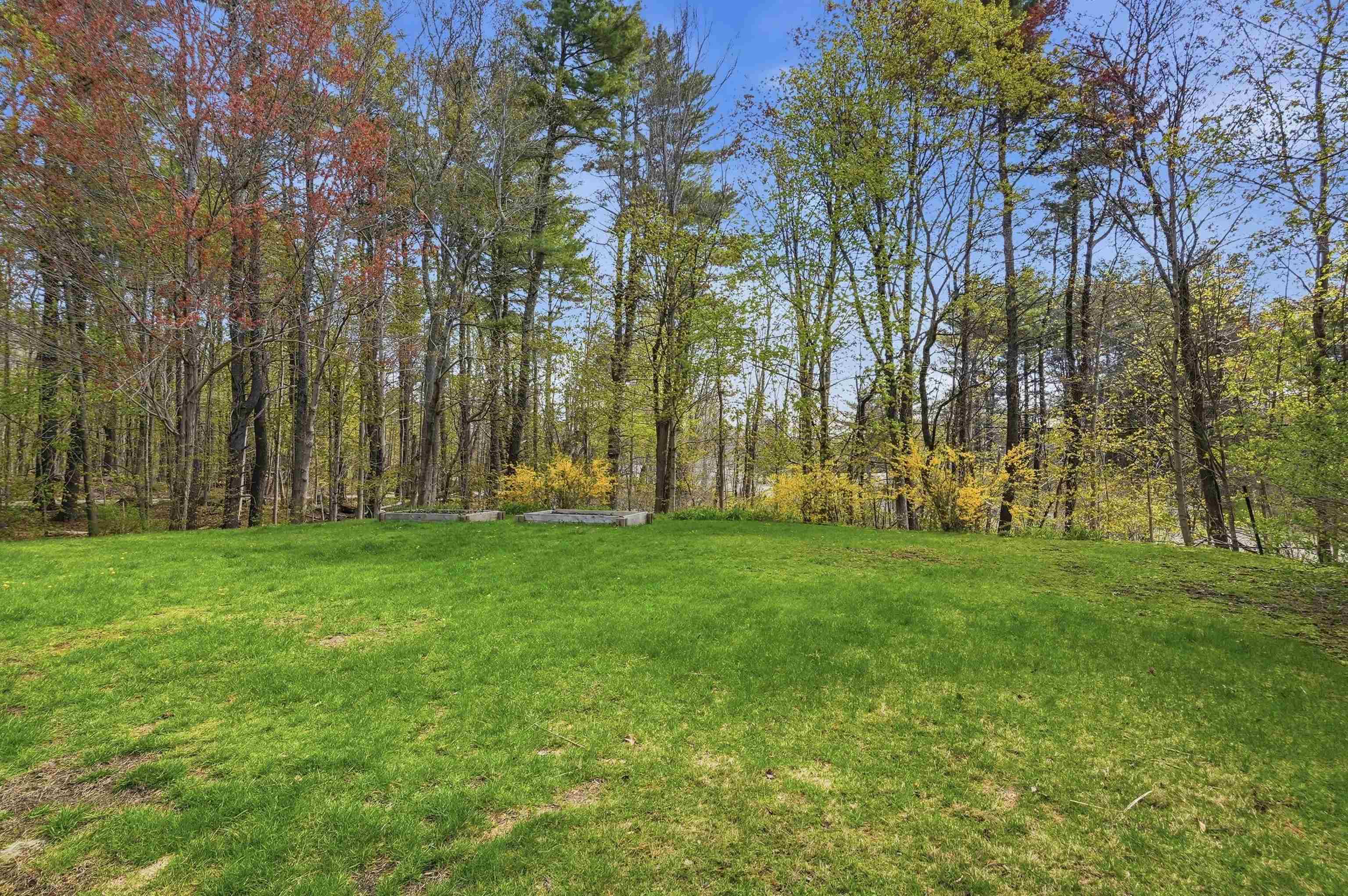 18 Boulder Brook Drive, Unit 5 Exeter, NH 03833 - Photo 35 of 38
