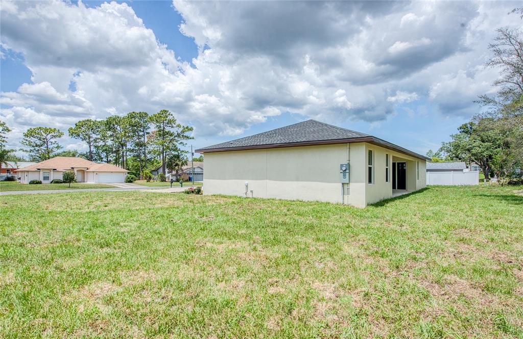 12027 Villa Road Spring Hill, FL 34609 - Photo 9 of 66