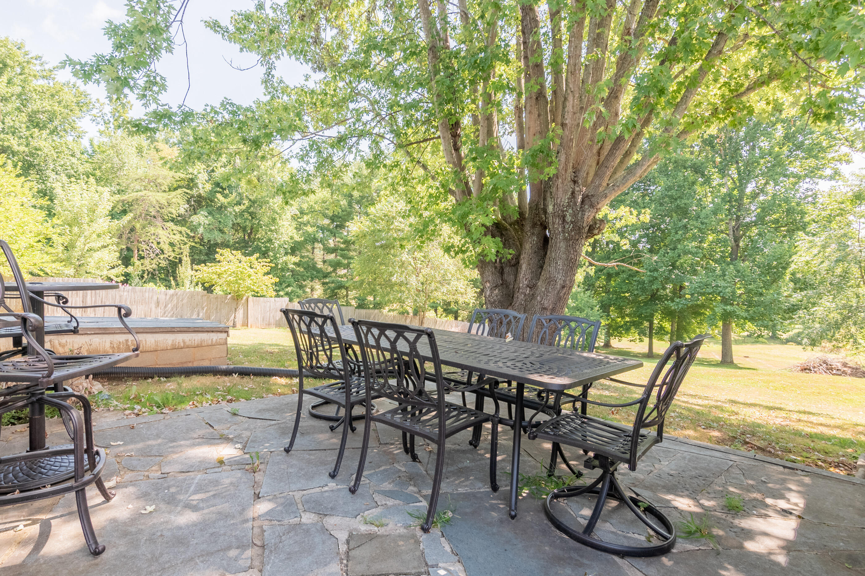 223 Newtown Road Northeast Floyd, VA 24091 - Photo 36 of 44 a view of an outdoor space with table and chairs