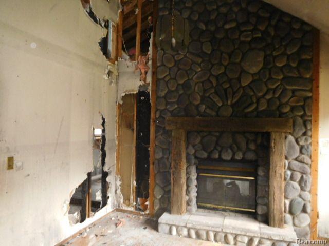 7809 Winans Lake Road Brighton, MI 48116 - Photo 12 of 23 Gallery Image 12