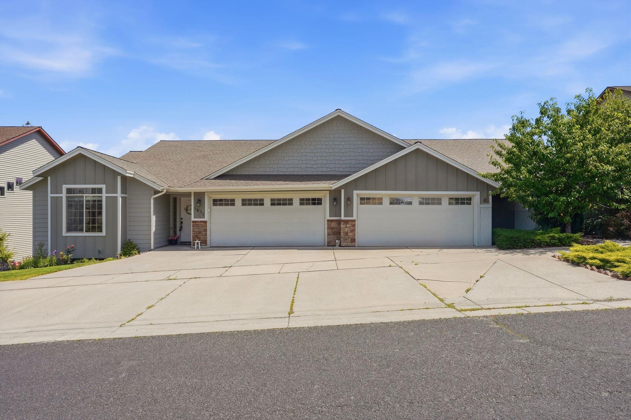 1611 South Cochran Street Spokane, WA 99224 - Photo 2 of 50