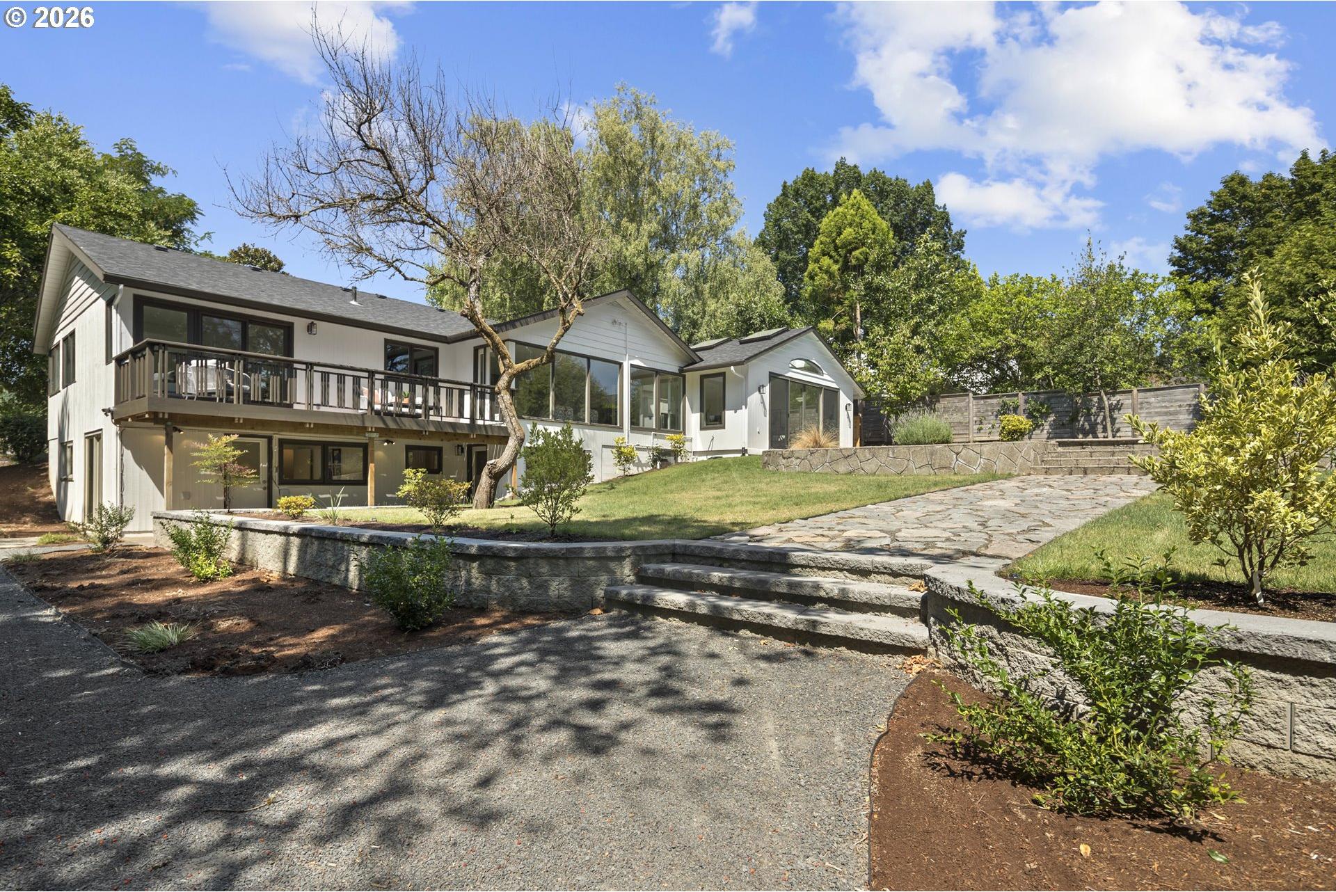 2710 Southwest Maple Lane Portland, OR 97225 - Photo 44 of 45 Gallery Image 44