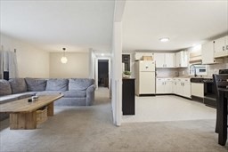 138 Howe Street Marlborough, MA 01752 - Photo 7 of 32