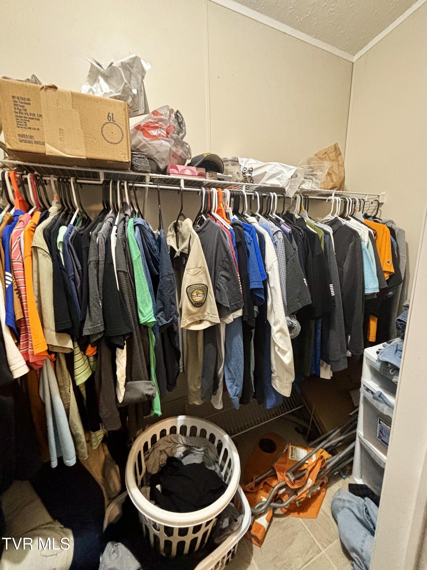 37839 Wilderness Road Jonesville, VA 24263 - Photo 13 of 23 IMG_1963