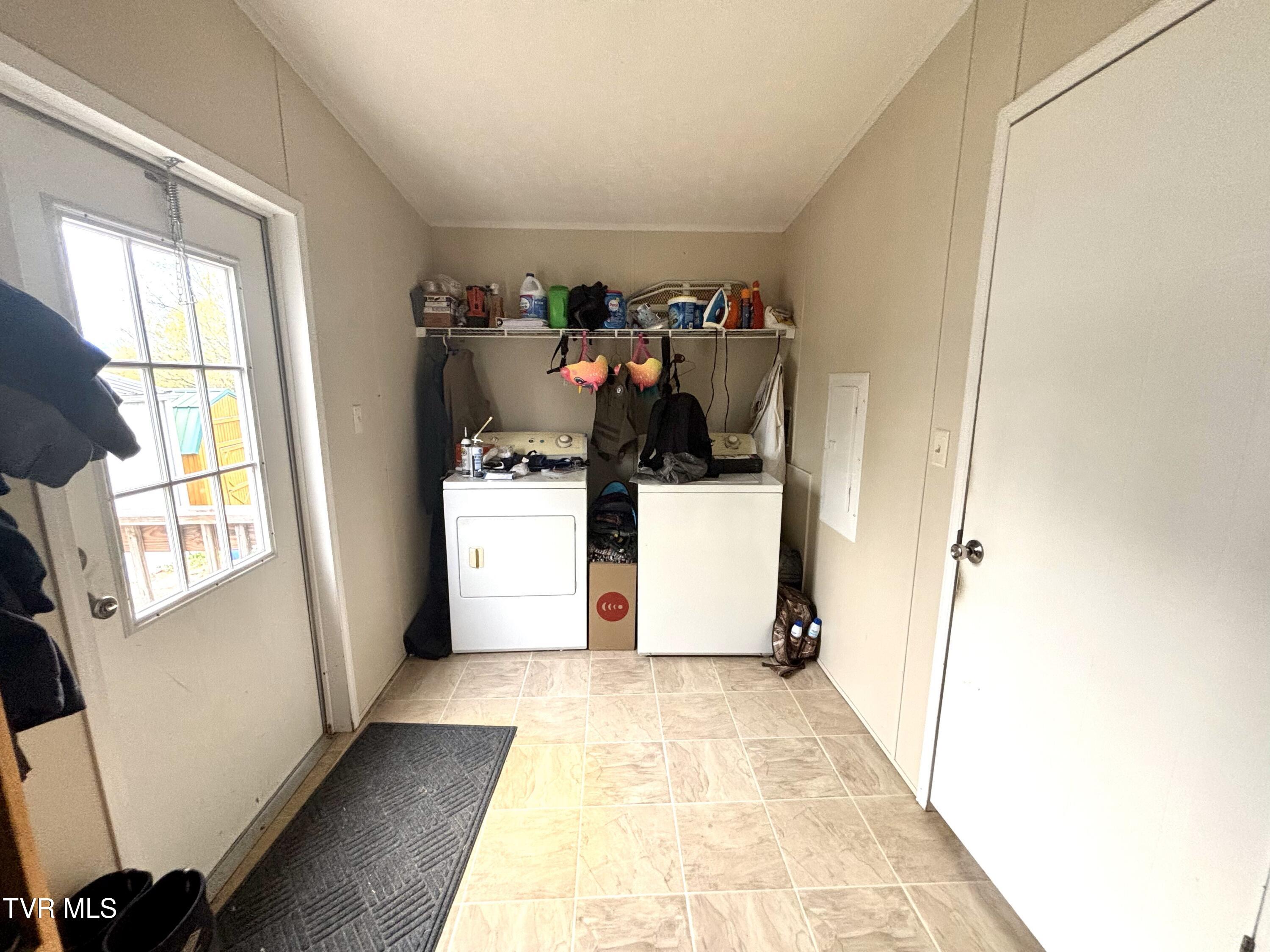 37839 Wilderness Road Jonesville, VA 24263 - Photo 23 of 23 IMG_1980