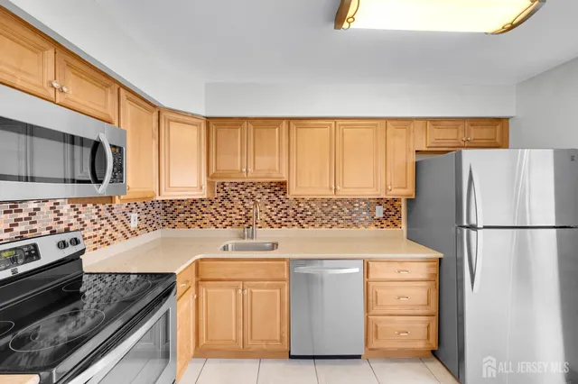 $2,500 | 48 Ellen Heath Drive, Old Bridge, NJ 07747