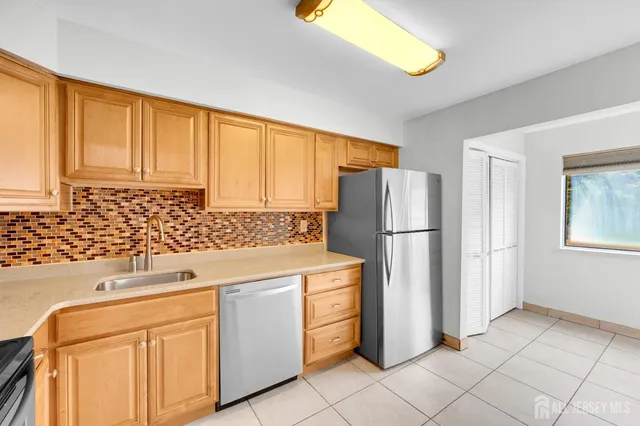 $2,500 | 48 Ellen Heath Drive, Old Bridge, NJ 07747