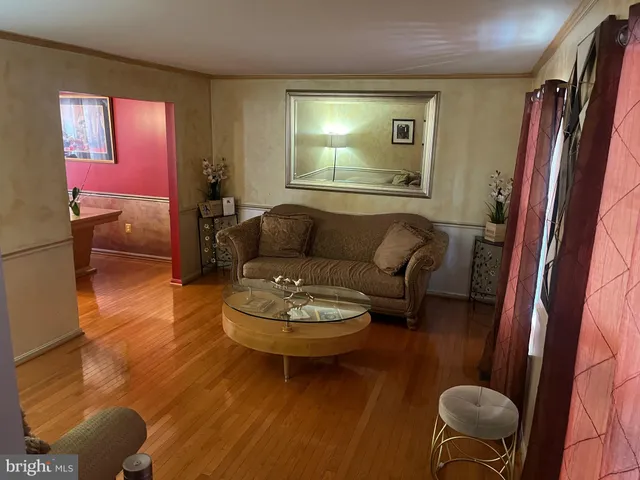 $3,000 | 6 Blackburn Court, Burtonsville, MD 20866