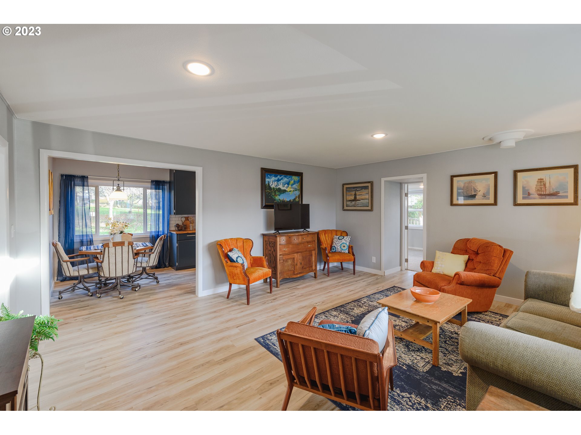 621 25th Street Myrtle Point, OR 97458 - Photo 4 of 32 Gallery Image 4